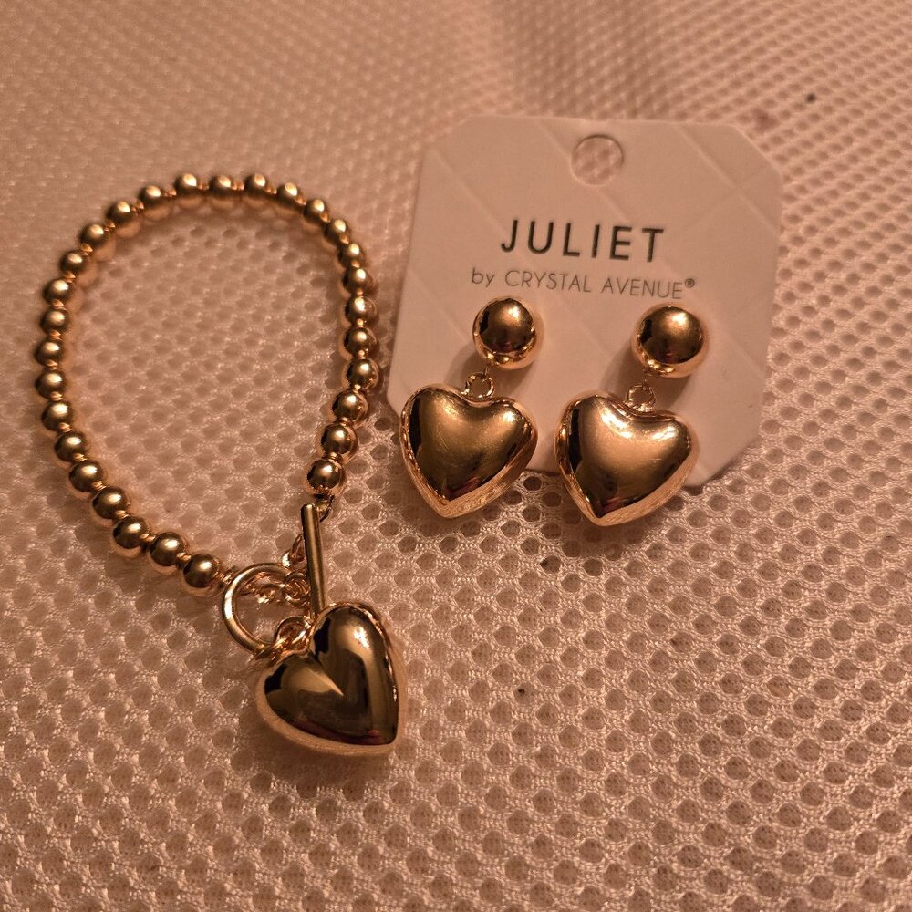 Single strand gold bead bracelet with heart charm & heart earrings to match